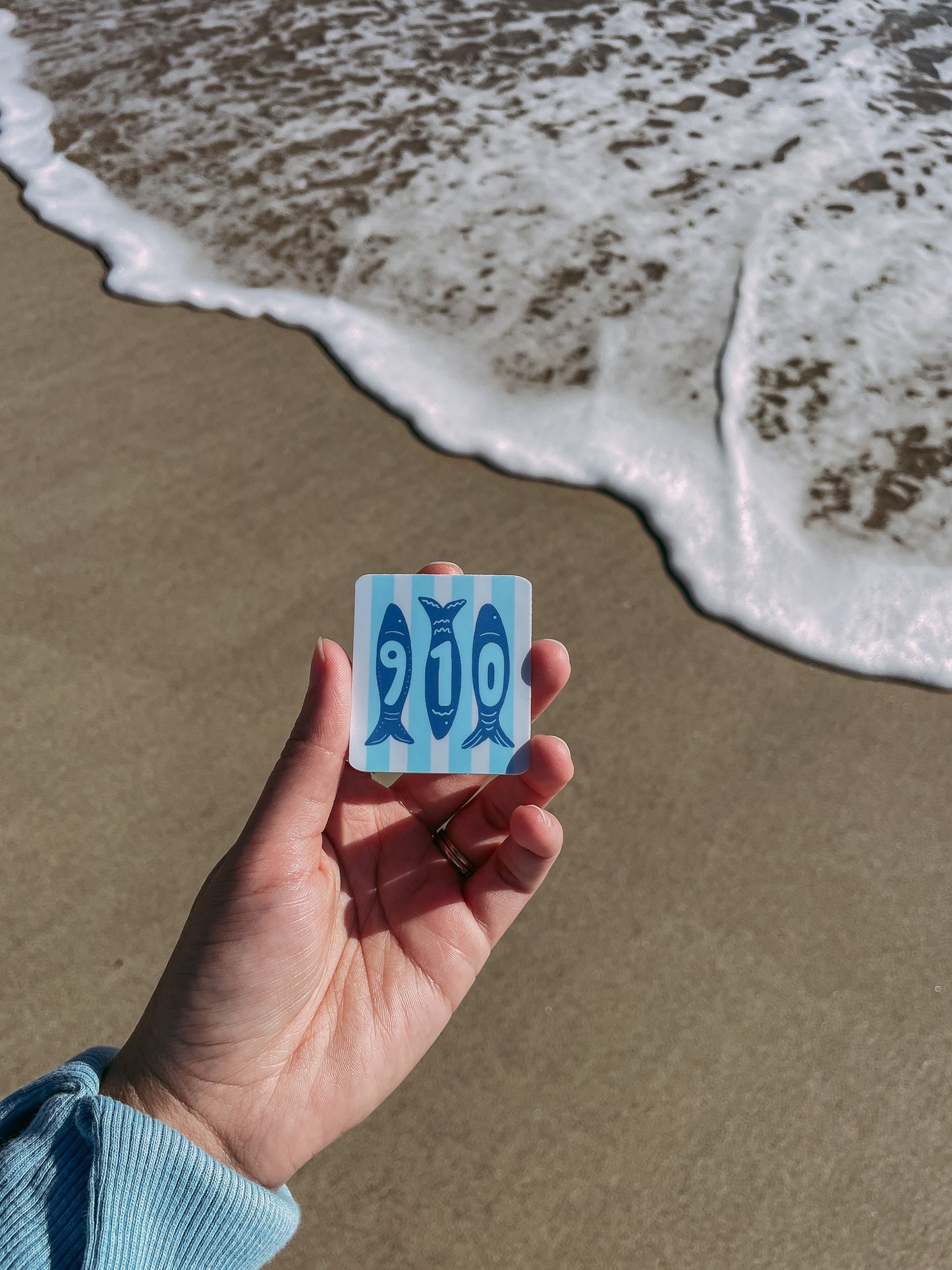 910 Fish Sticker