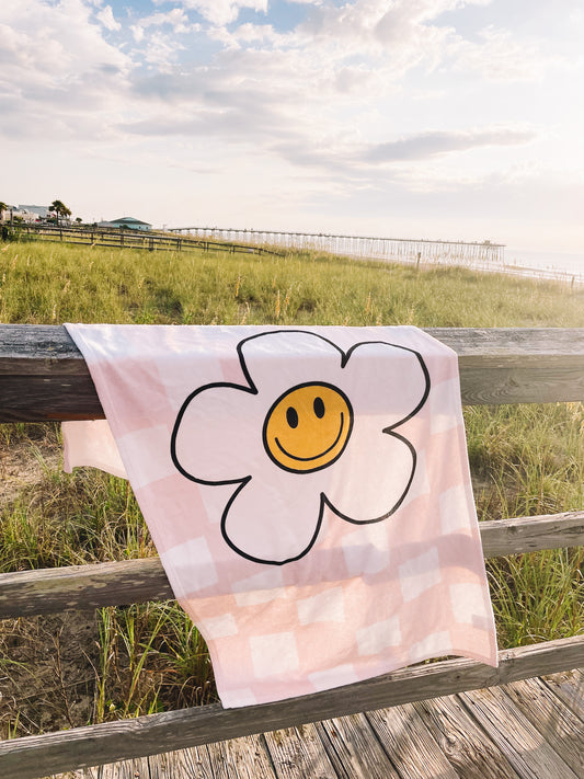 Retro Daisy Towel